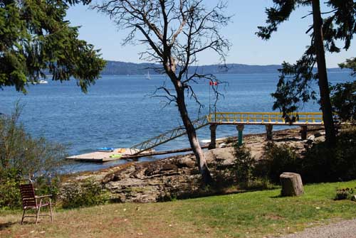 mermaid cove resort beach area